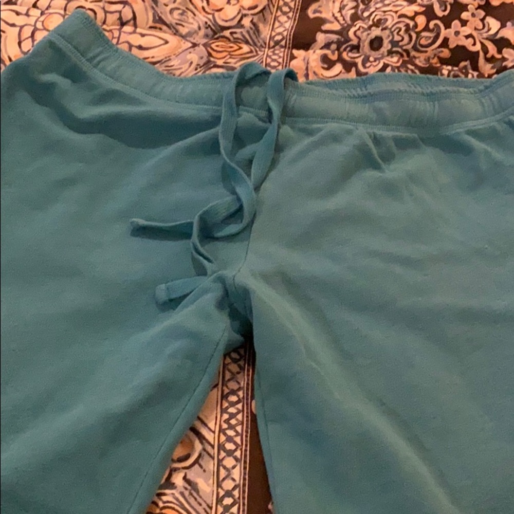 Capri sweats - Picture 3 of 4
